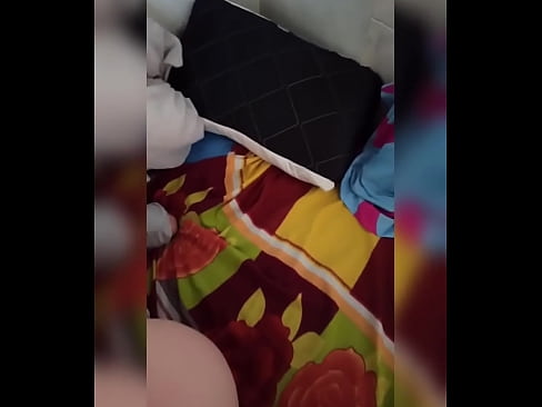 ❤️ Mano kambariokė lieka namuose viena, nes jos vyras atostogauja, o aš pasinaudoju proga ją išdulkinti ir užpildyti jos užpakalį pienu ☑ Porno prie lt.xxxhdporn.ru